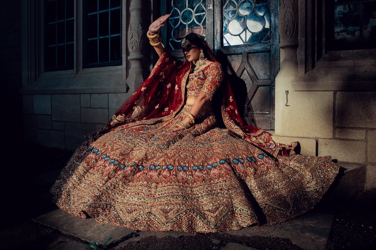Why People Visit an Indian Boutique in Chicago