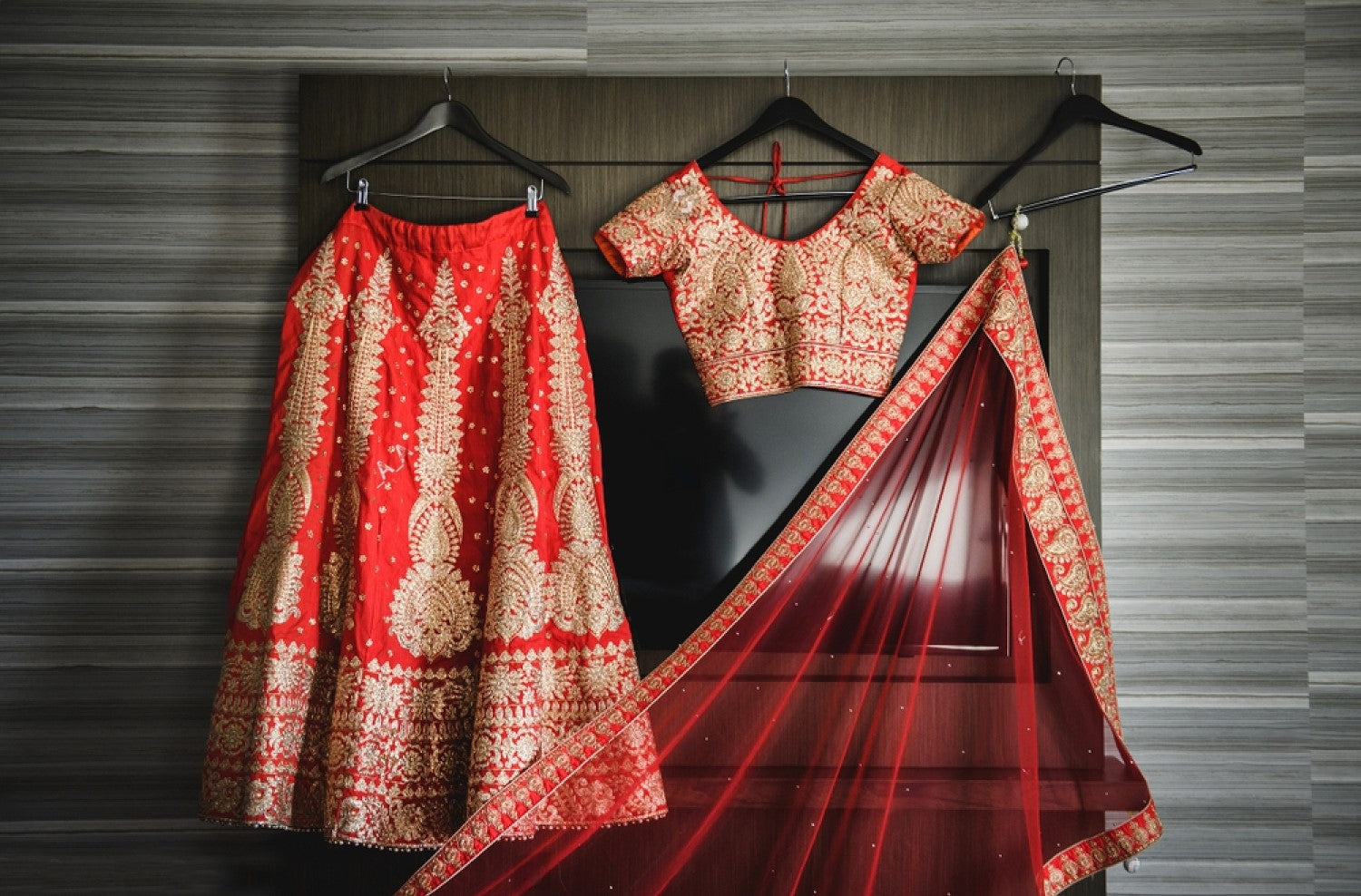 5 Rules of Wearing a Lehenga Choli Nobody Will Tell You!