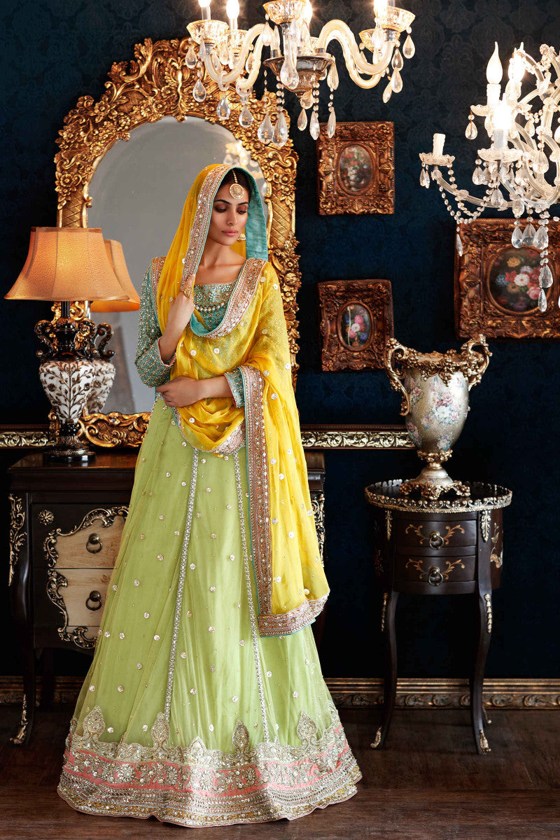 SF-005-pakistani-wedding-dresses