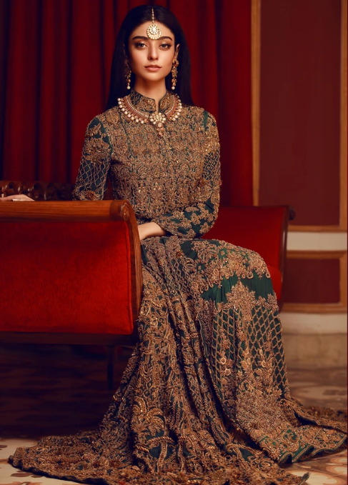 ST-005-pakistani-wedding-dresses