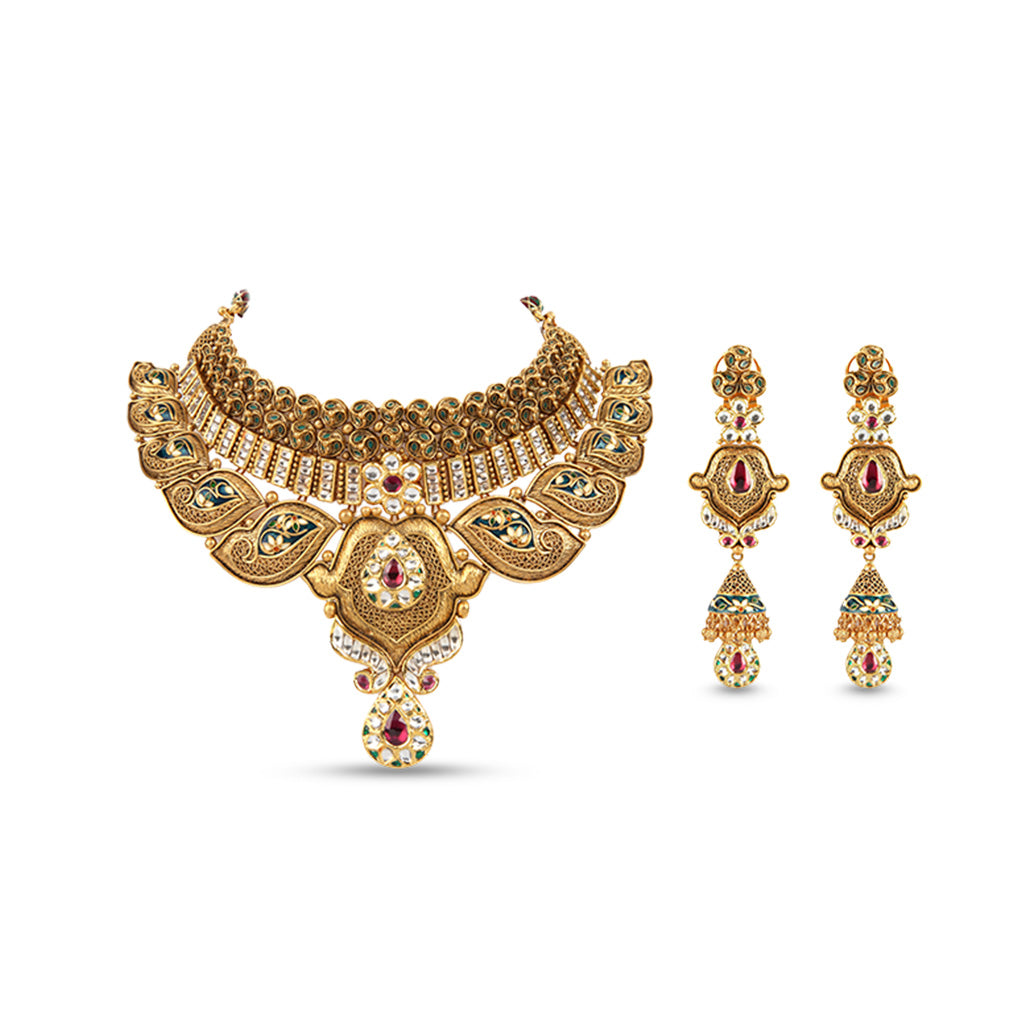 Unblemished-Gold-Necklace-chicago-fashion