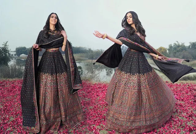 Top 10 Traditional Outfits All Women Should Own