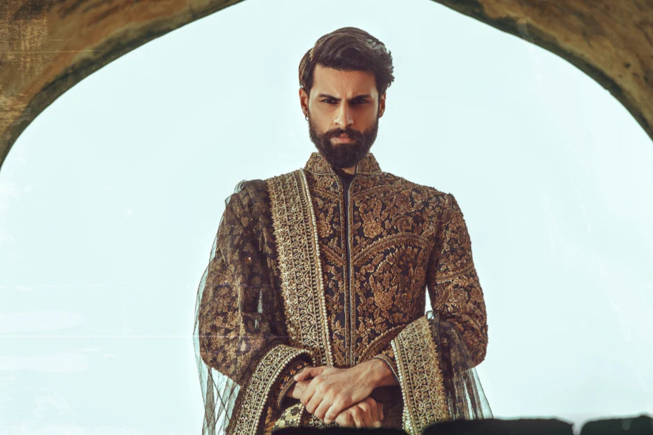 How to Fit a Pakistan Sherwani in Chicago Grooms