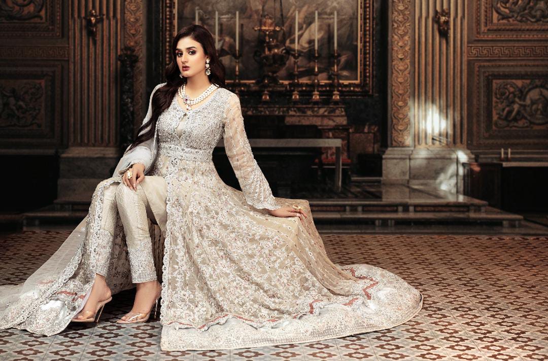 Top Trends in Pakistani and Indian Dresses in Chicago: What’s the Emerging Trend in 2025